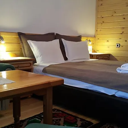 Dzhangal Hotel 3*